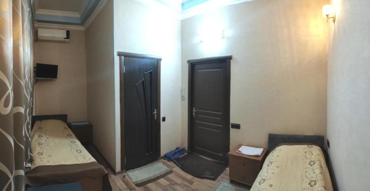 Dost Evi Motel Şǝki Buitenkant foto