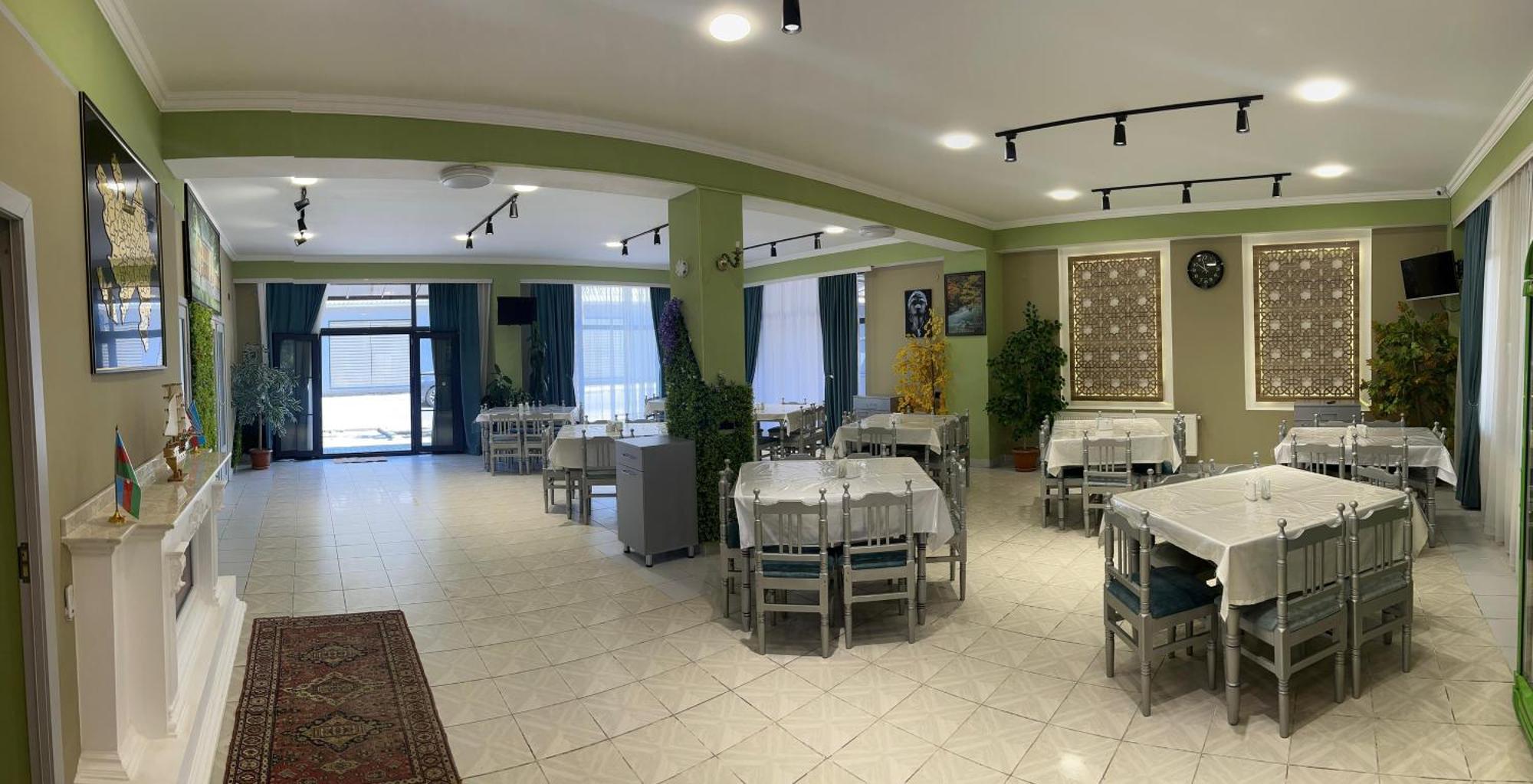 Dost Evi Motel Şǝki Buitenkant foto