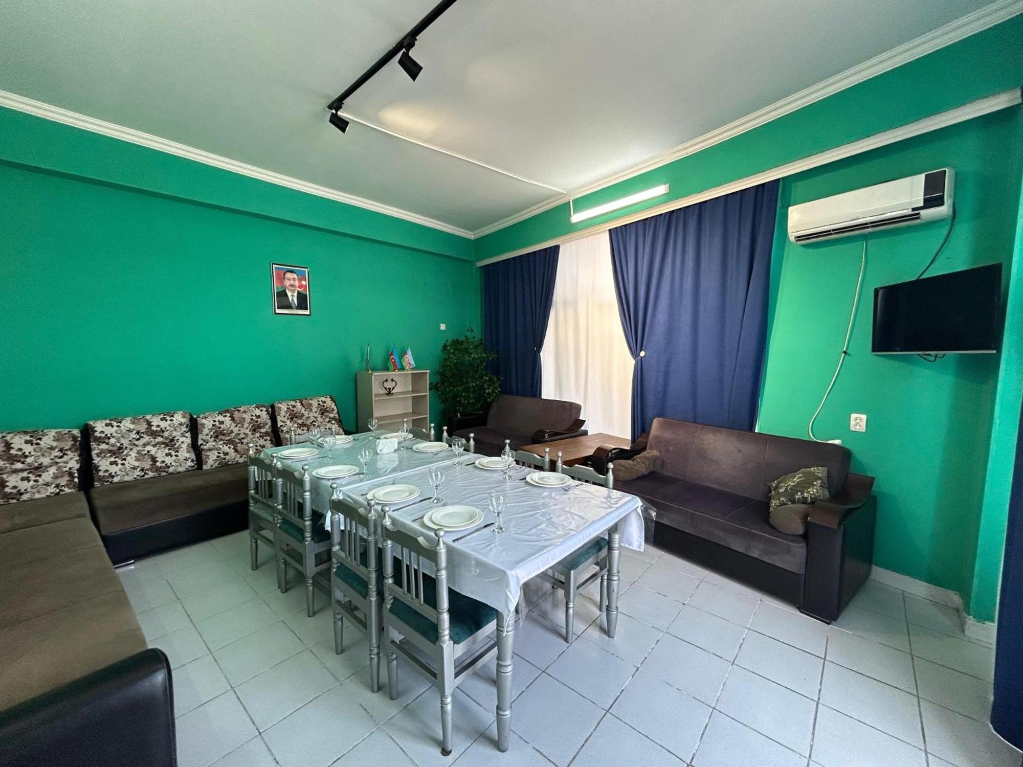 Dost Evi Motel Şǝki Buitenkant foto