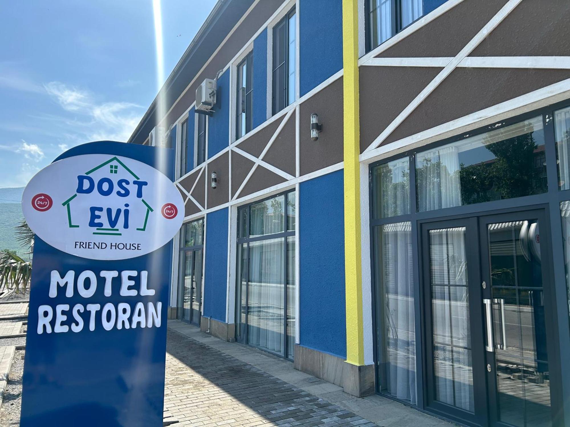 Dost Evi Motel Şǝki Buitenkant foto